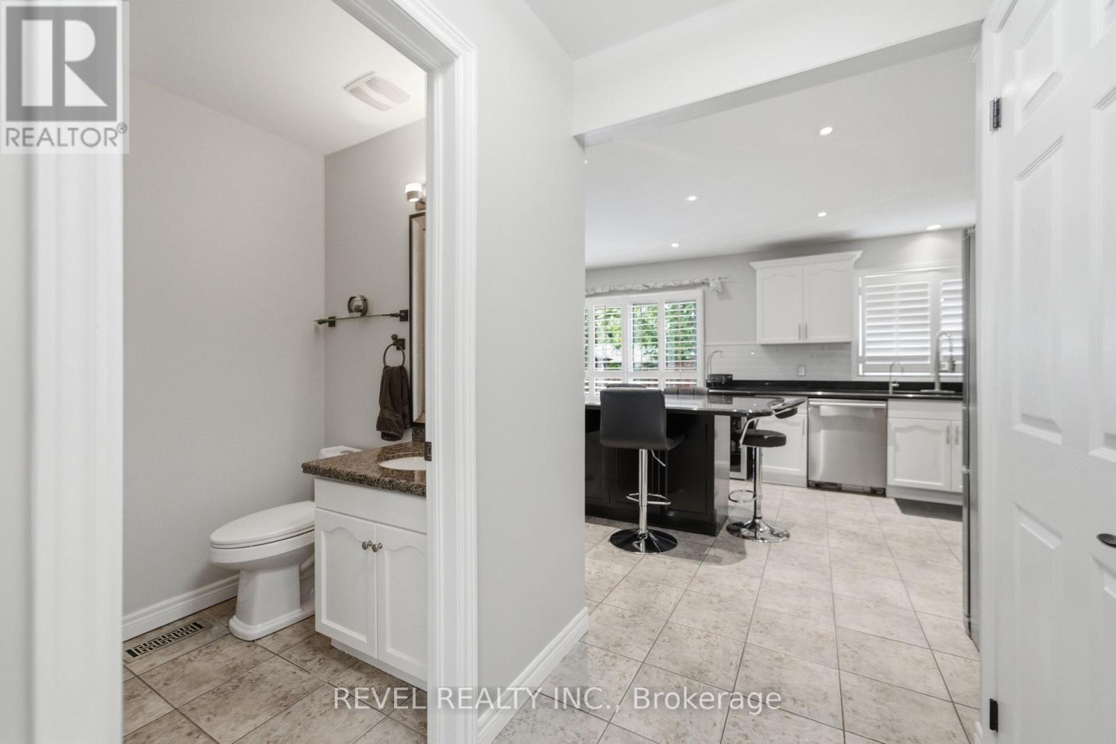 11 Maynard Street, Hamilton, Ontario  L9B 1A9 - Photo 13 - X13463968