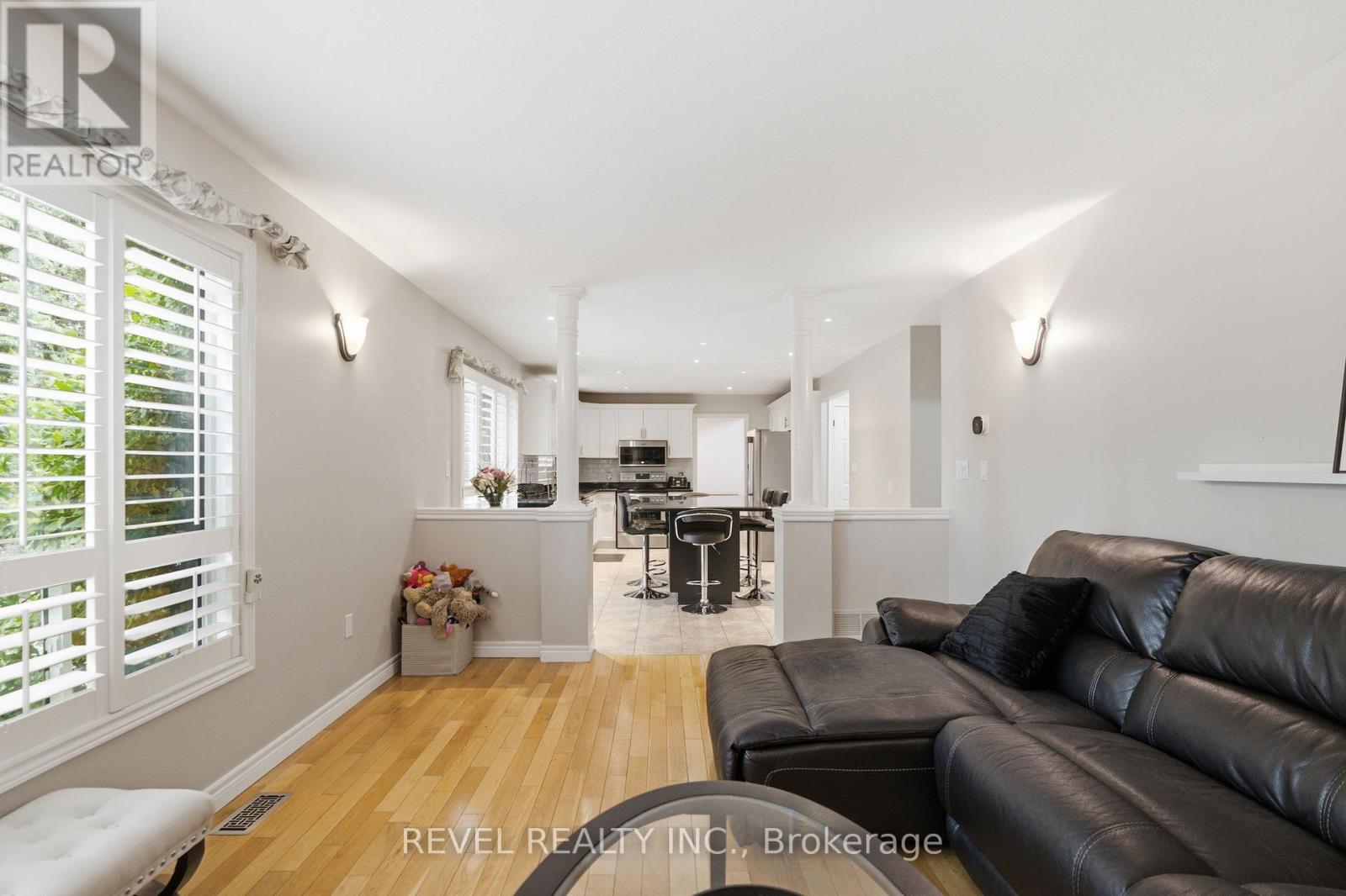 11 Maynard Street, Hamilton, Ontario  L9B 1A9 - Photo 17 - X13463968
