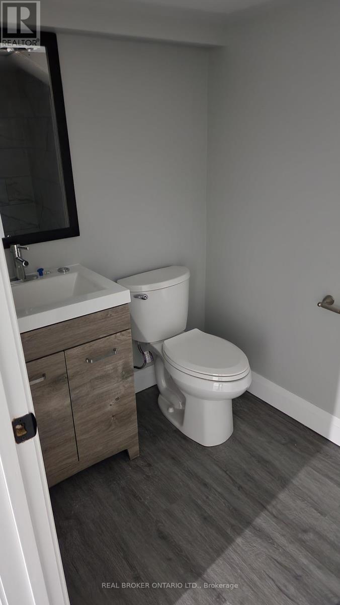 1 - 131 Bell Avenue, Hamilton, Ontario  L8K 3E5 - Photo 24 - X13463980