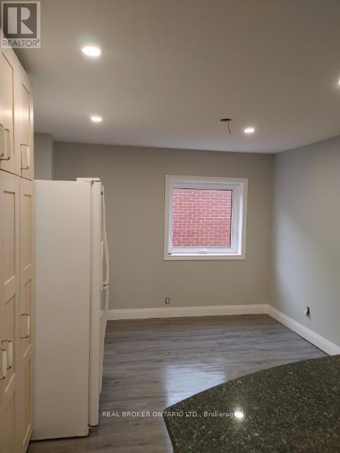 1 - 131 Bell Avenue, Hamilton, Ontario  L8K 3E5 - Photo 5 - X13463980