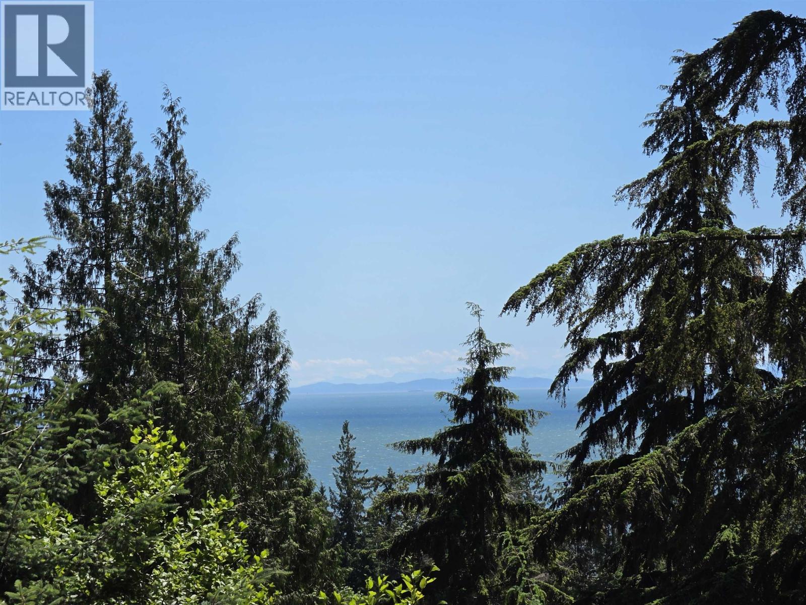 931 Fairway Lane, Bowen Island, British Columbia  V0N 1G2 - Photo 3 - R3137593