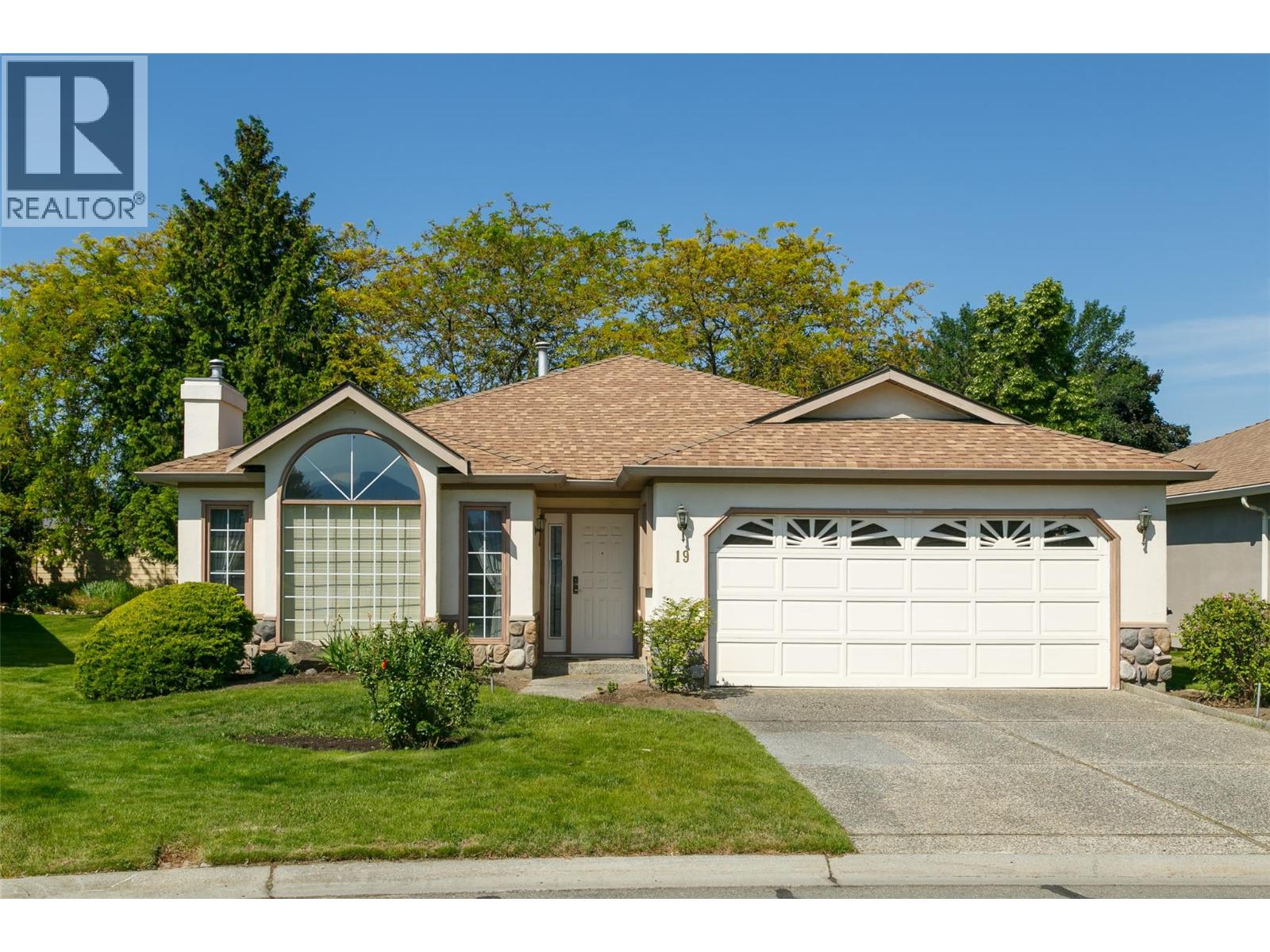 1201 CAMERON Avenue Unit# 19