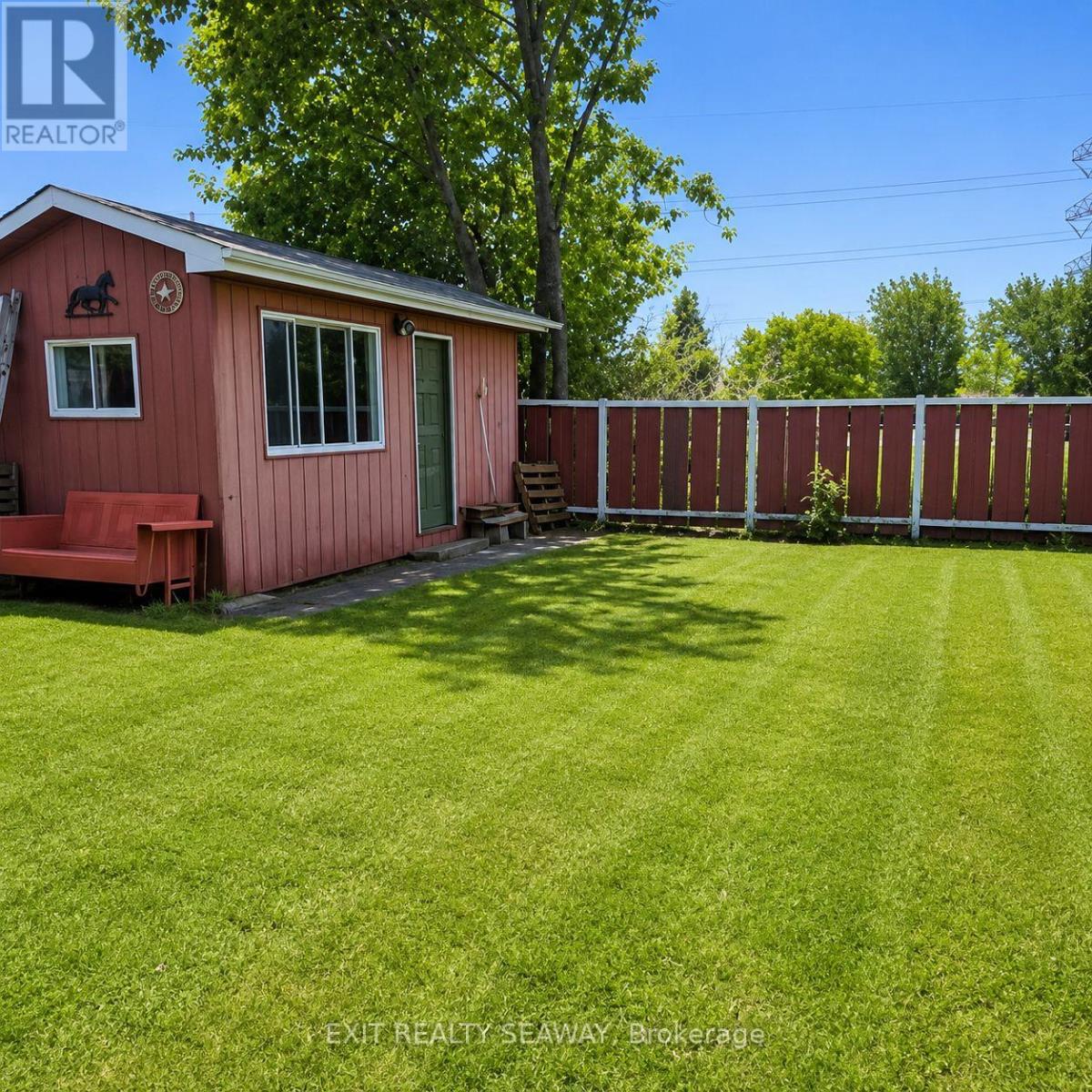 320 Balmoral Avenue, Cornwall, Ontario  K6H 3G7 - Photo 3 - X13418774