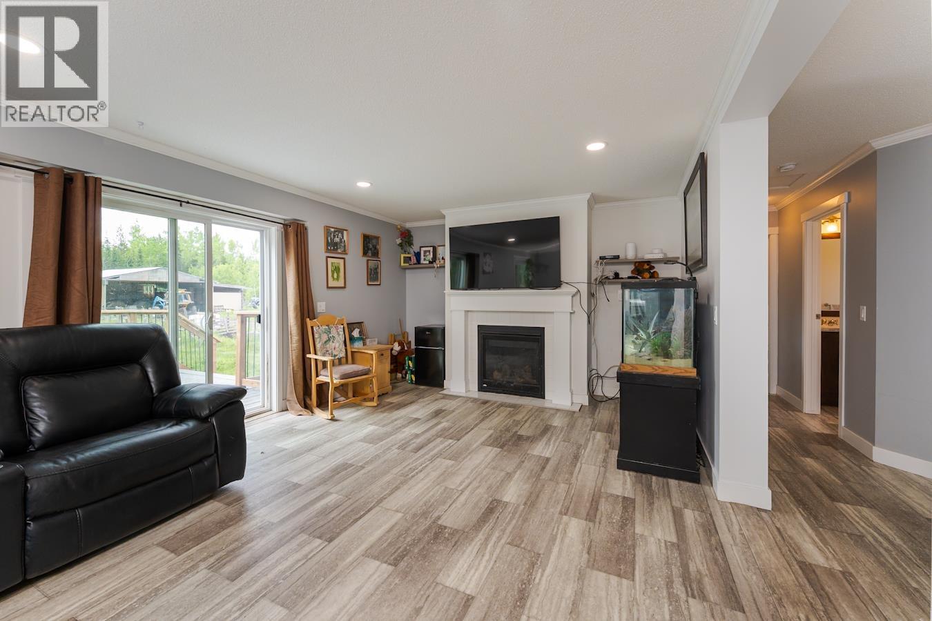 7825 Larson Road, Prince George, British Columbia  V2N 6S1 - Photo 3 - R3137537