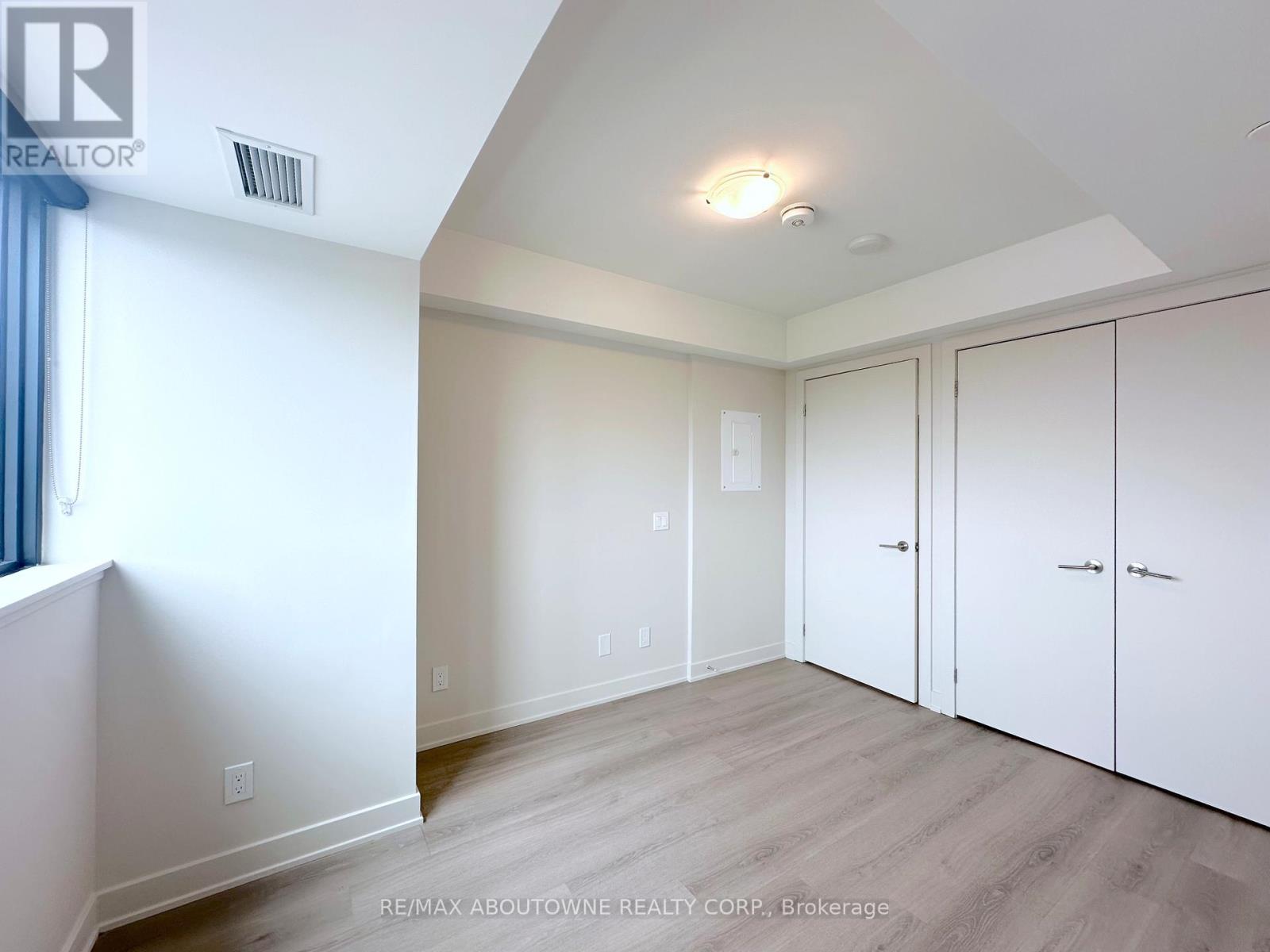 514 - 3385 Dundas Street W, Toronto, Ontario  M6S 2S2 - Photo 7 - W13094534
