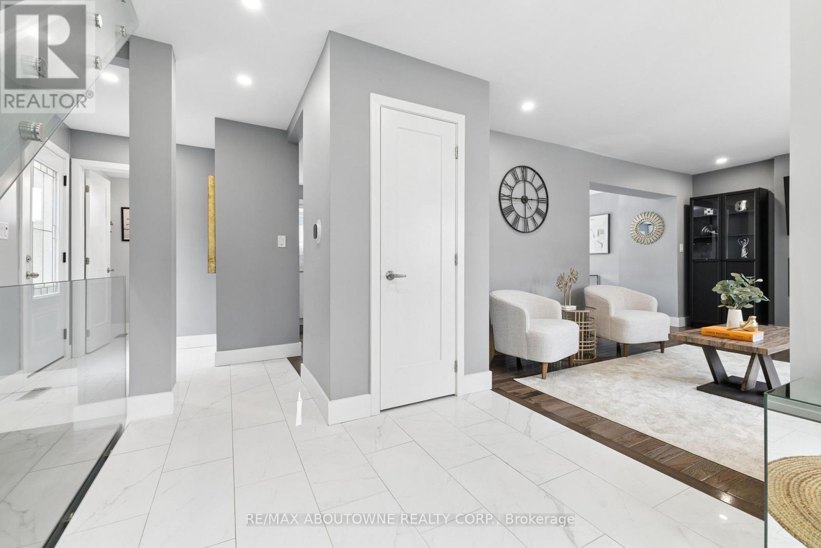 441 Withnell Crescent, Oakville, Ontario  L6L 3M1 - Photo 7 - W13133318