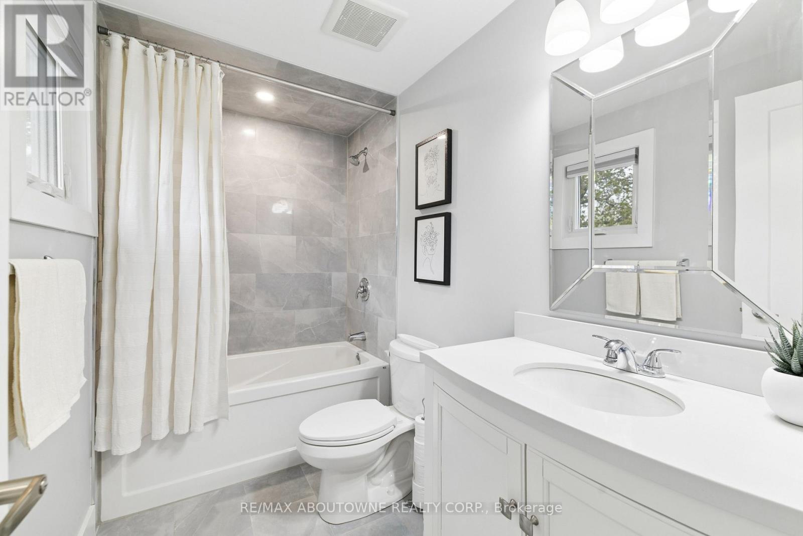 441 Withnell Crescent, Oakville, Ontario  L6L 3M1 - Photo 30 - W13133318