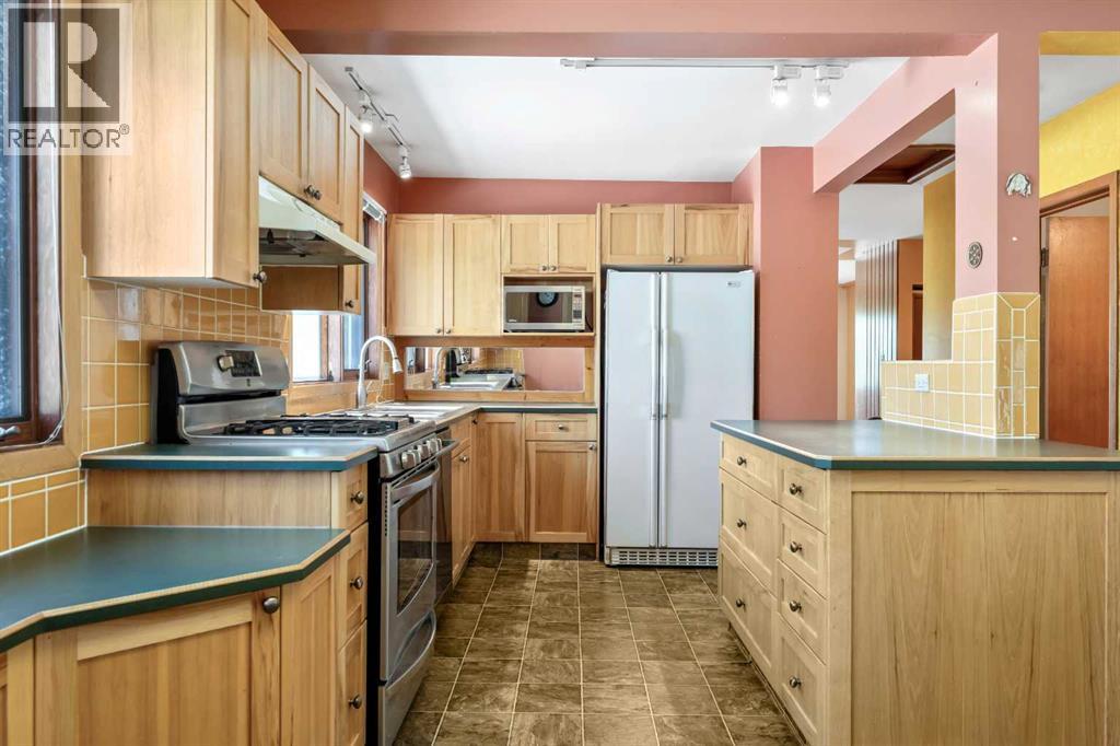 1811 Canberra Road Nw, Calgary, Alberta  T2L 0S3 - Photo 10 - A2321758