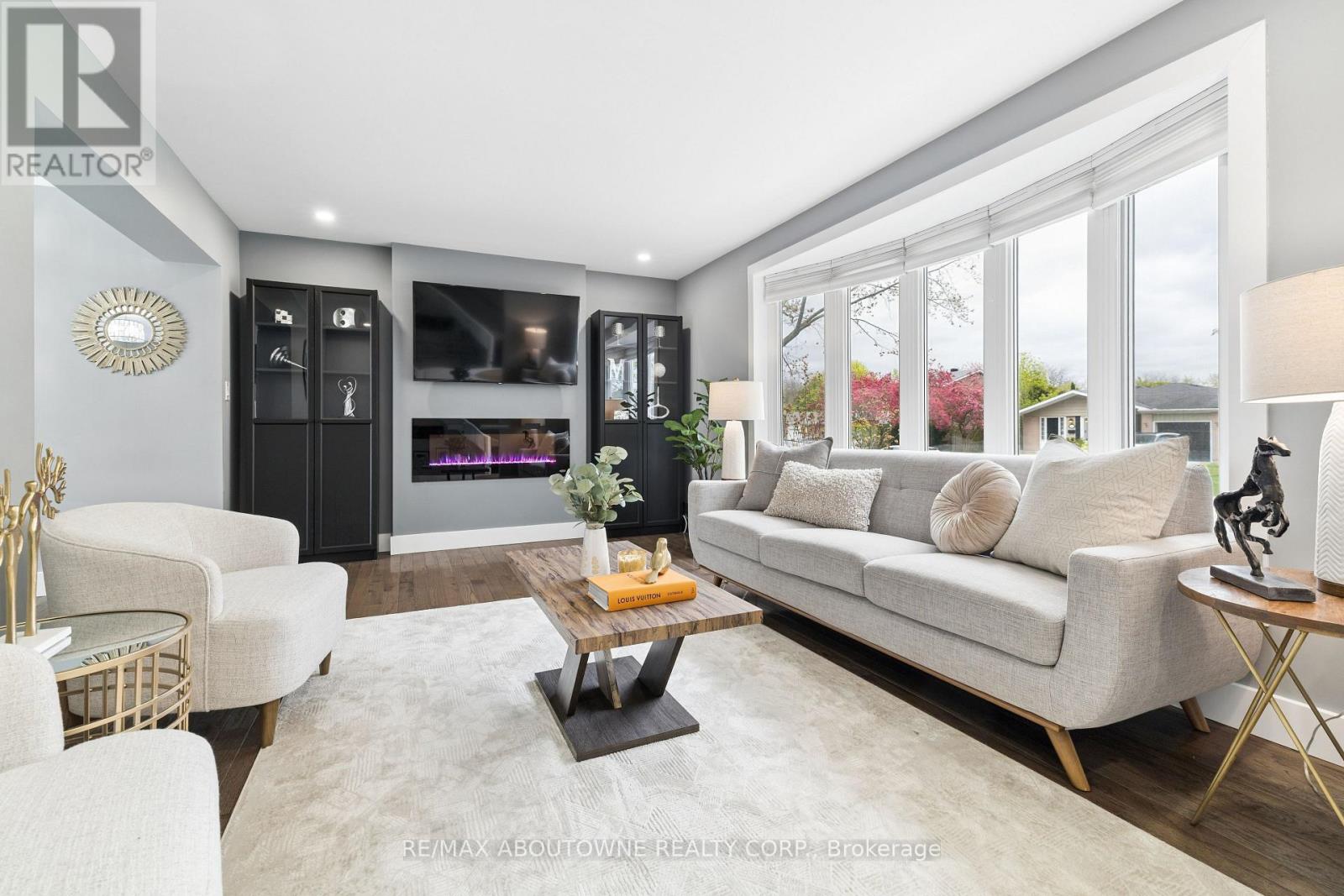 441 Withnell Crescent, Oakville, Ontario  L6L 3M1 - Photo 8 - W13133318