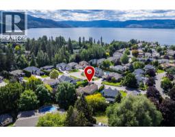 492 Carona Crescent, Kelowna, British Columbia  V1W 3C6 - Photo 5 - 10391556