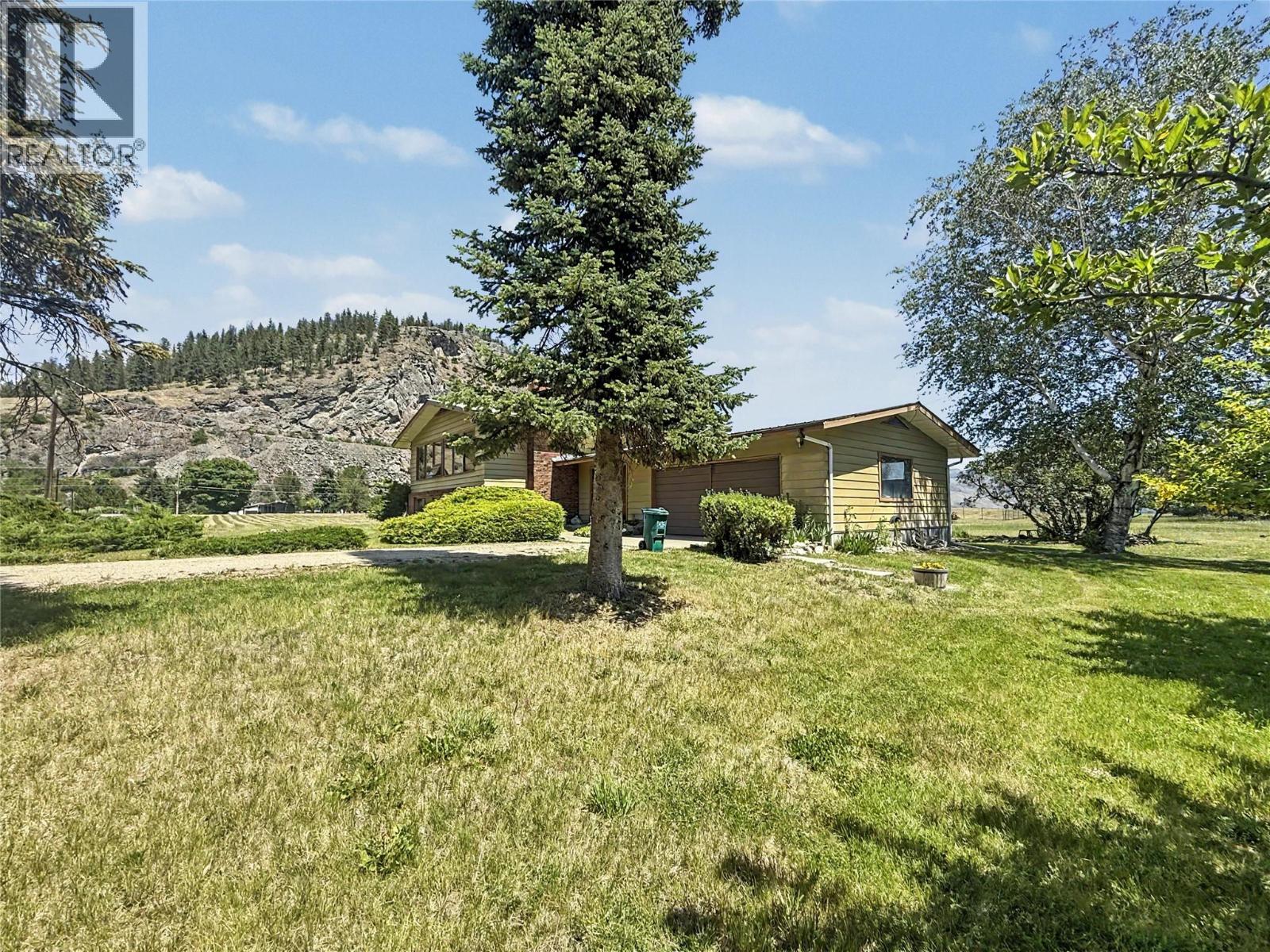 6030 Tower Road, Grand Forks, British Columbia  V0H 1H5 - Photo 12 - 10392042