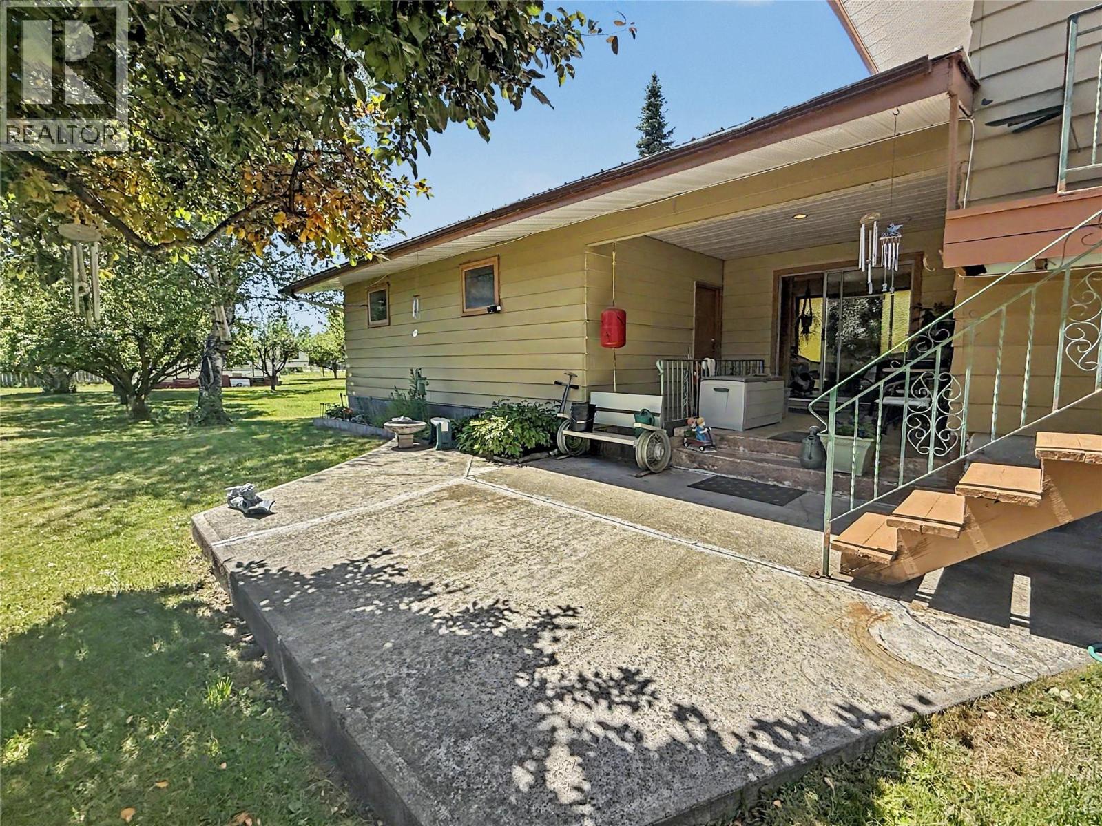 6030 Tower Road, Grand Forks, British Columbia  V0H 1H5 - Photo 6 - 10392042