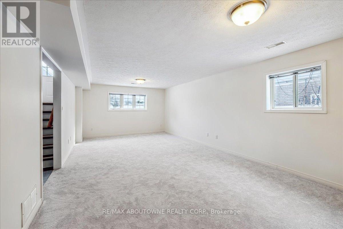 82 Whitlaw Way, Brant (Paris), Ontario  N3L 4B5 - Photo 24 - X13005534