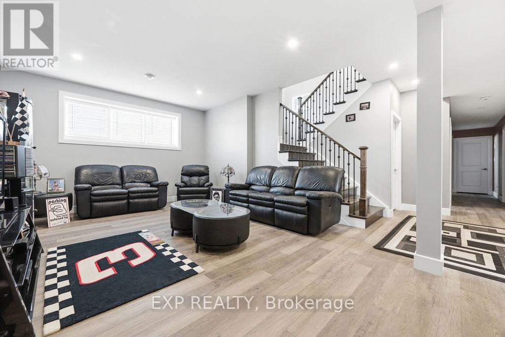 20 Riverdale Street, Whitewater Region, Ontario  K0J 2L0 - Photo 42 - X12902334