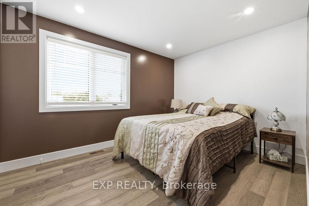 20 Riverdale Street, Whitewater Region, Ontario  K0J 2L0 - Photo 47 - X12902334