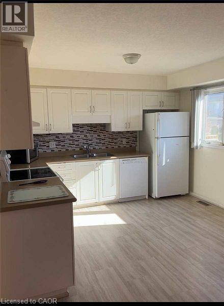 110 Activa Avenue Unit# A5, Kitchener, Ontario  N2E 4K4 - Photo 7 - 40841312
