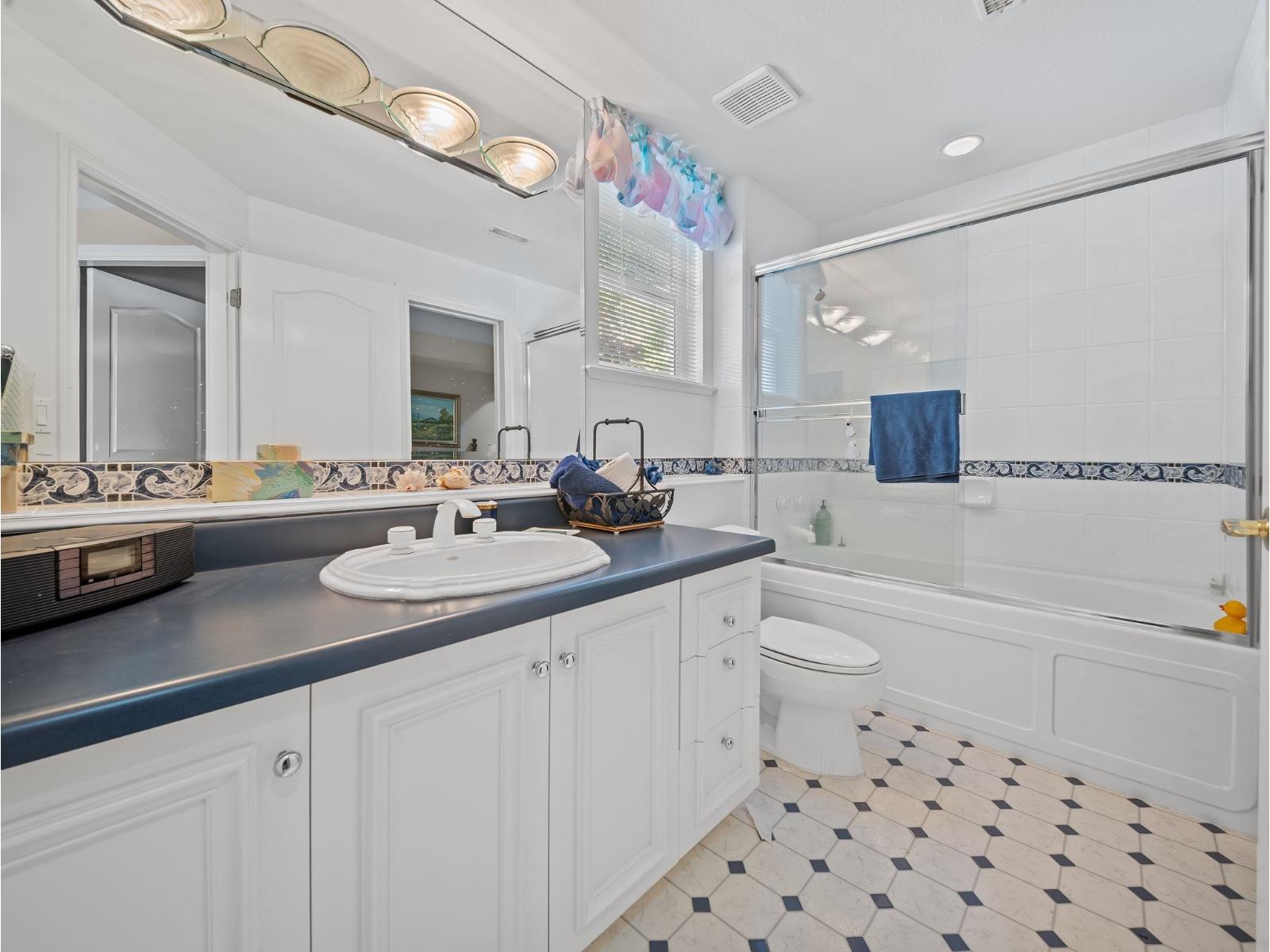 12357 56a Avenue, Surrey, British Columbia  V3X 3H7 - Photo 30 - R3137371
