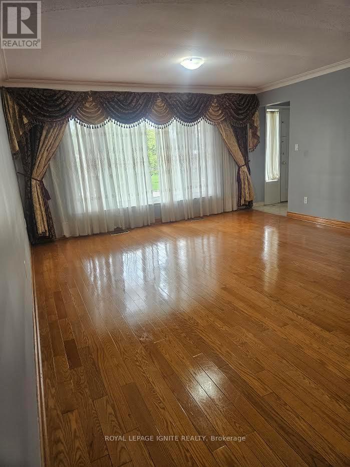 Main - 16 Cicerella Crescent, Toronto, Ontario  M1K 5B5 - Photo 3 - E13139166