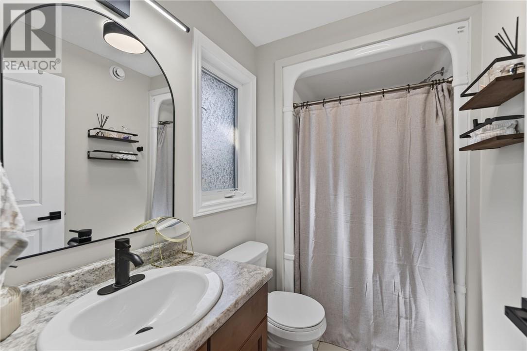 3668 Keith Avenue, Chelmsford, Ontario  P0M 1L0 - Photo 49 - 2128652