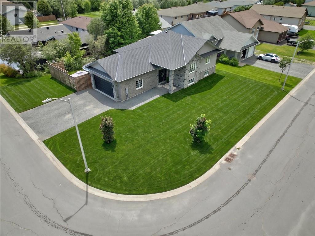 3668 Keith Avenue, Chelmsford, Ontario  P0M 1L0 - Photo 6 - 2128652