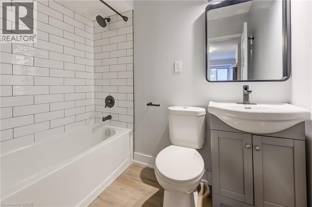 203 Mausser Avenue Unit# 2, Kitchener, Ontario N2M 3K9 - Photo 6 - 40841315
