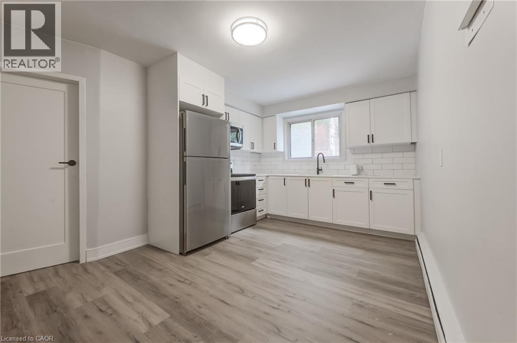 203 Mausser Avenue Unit# 2, Kitchener, Ontario N2M 3K9 - Photo 4 - 40841315