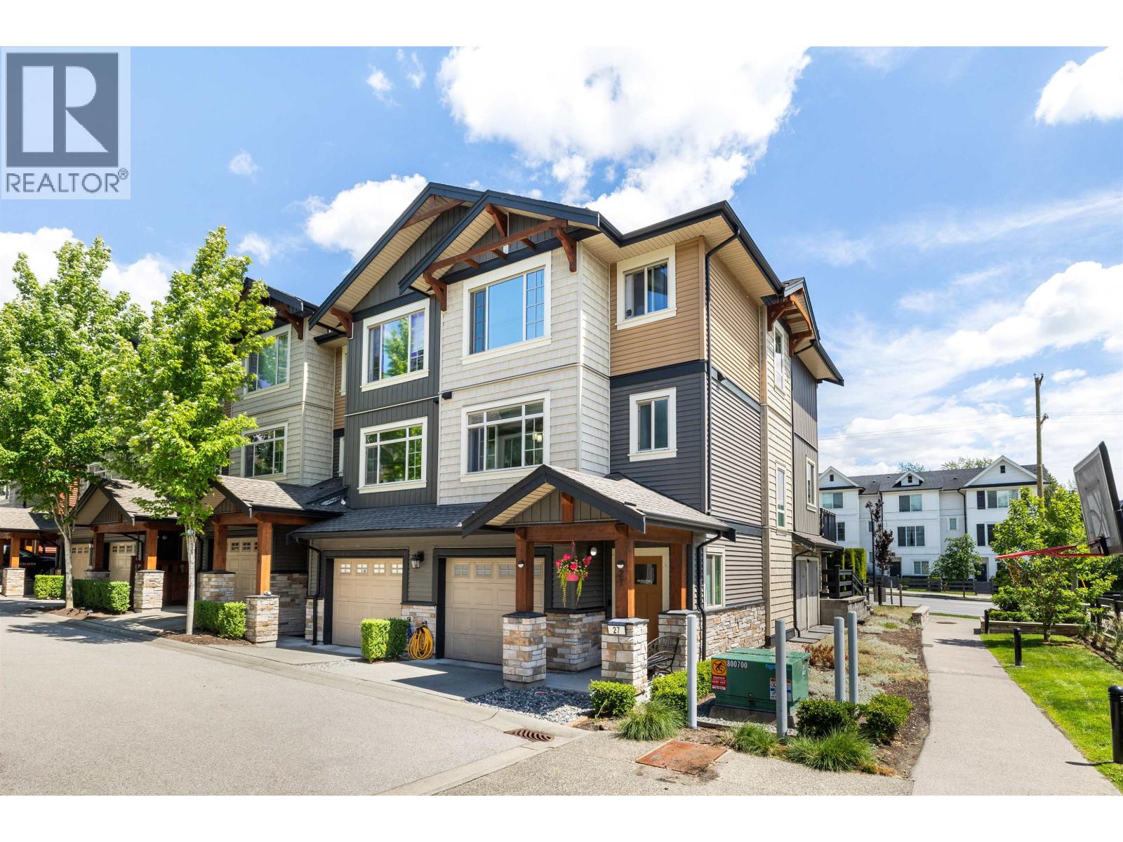 27 11305 240 STREET