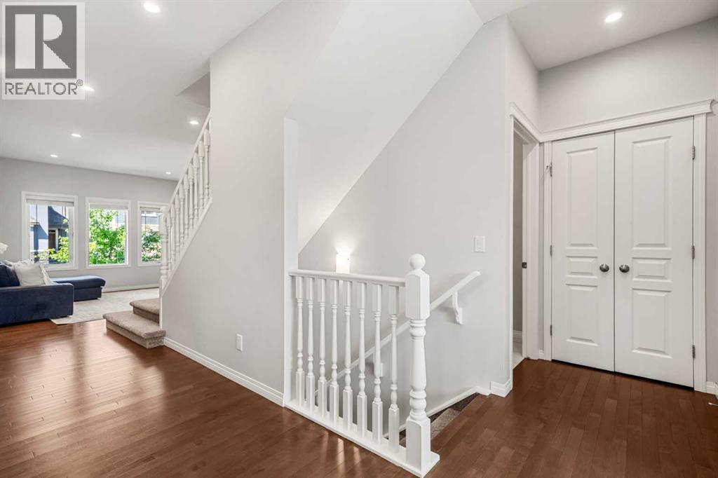393 Marquis Heights Se, Calgary, Alberta  T3M 2A7 - Photo 18 - A2310994