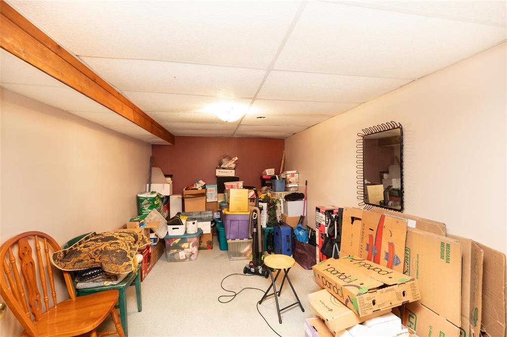 522 St Joseph Avenue, St Pierre-Jolys, Manitoba  R0A 1V0 - Photo 16 - 202614181
