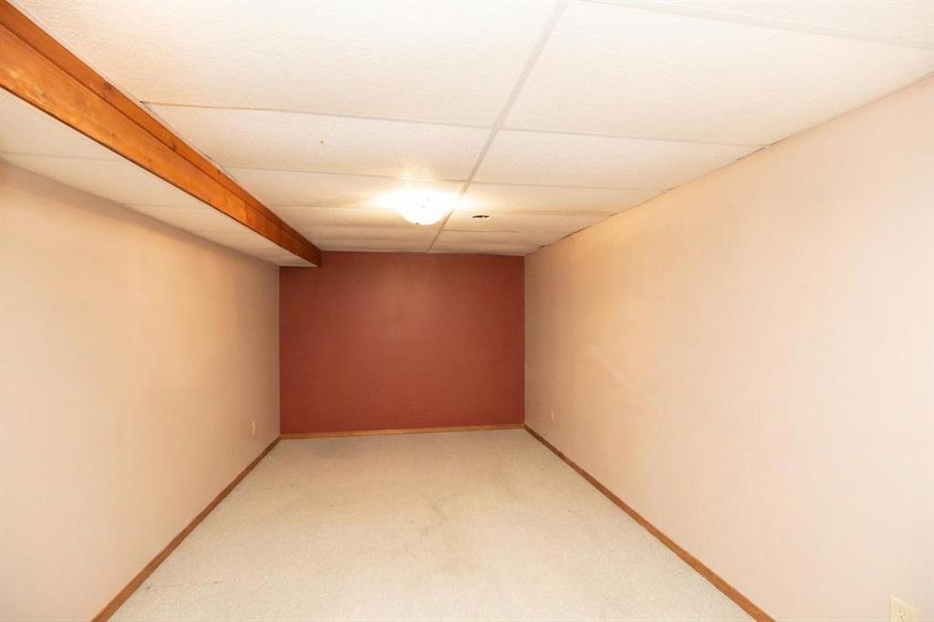 522 St Joseph Avenue, St Pierre-Jolys, Manitoba  R0A 1V0 - Photo 17 - 202614181
