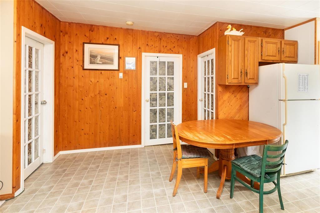 522 St Joseph Avenue, St Pierre-Jolys, Manitoba  R0A 1V0 - Photo 6 - 202614181