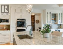 738 Highpointe Drive, Kelowna, British Columbia  V1V 2Y1 - Photo 12 - 10365685