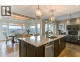 738 Highpointe Drive, Kelowna, British Columbia  V1V 2Y1 - Photo 16 - 10365685