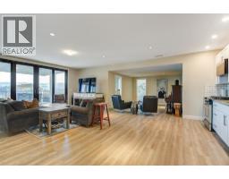 738 Highpointe Drive, Kelowna, British Columbia  V1V 2Y1 - Photo 41 - 10365685