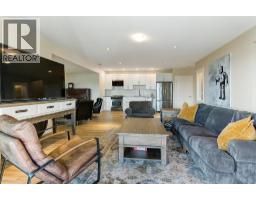 738 Highpointe Drive, Kelowna, British Columbia  V1V 2Y1 - Photo 47 - 10365685