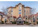 1088 Sunset Drive Unit# 247, Kelowna, BC V1Y 9W1