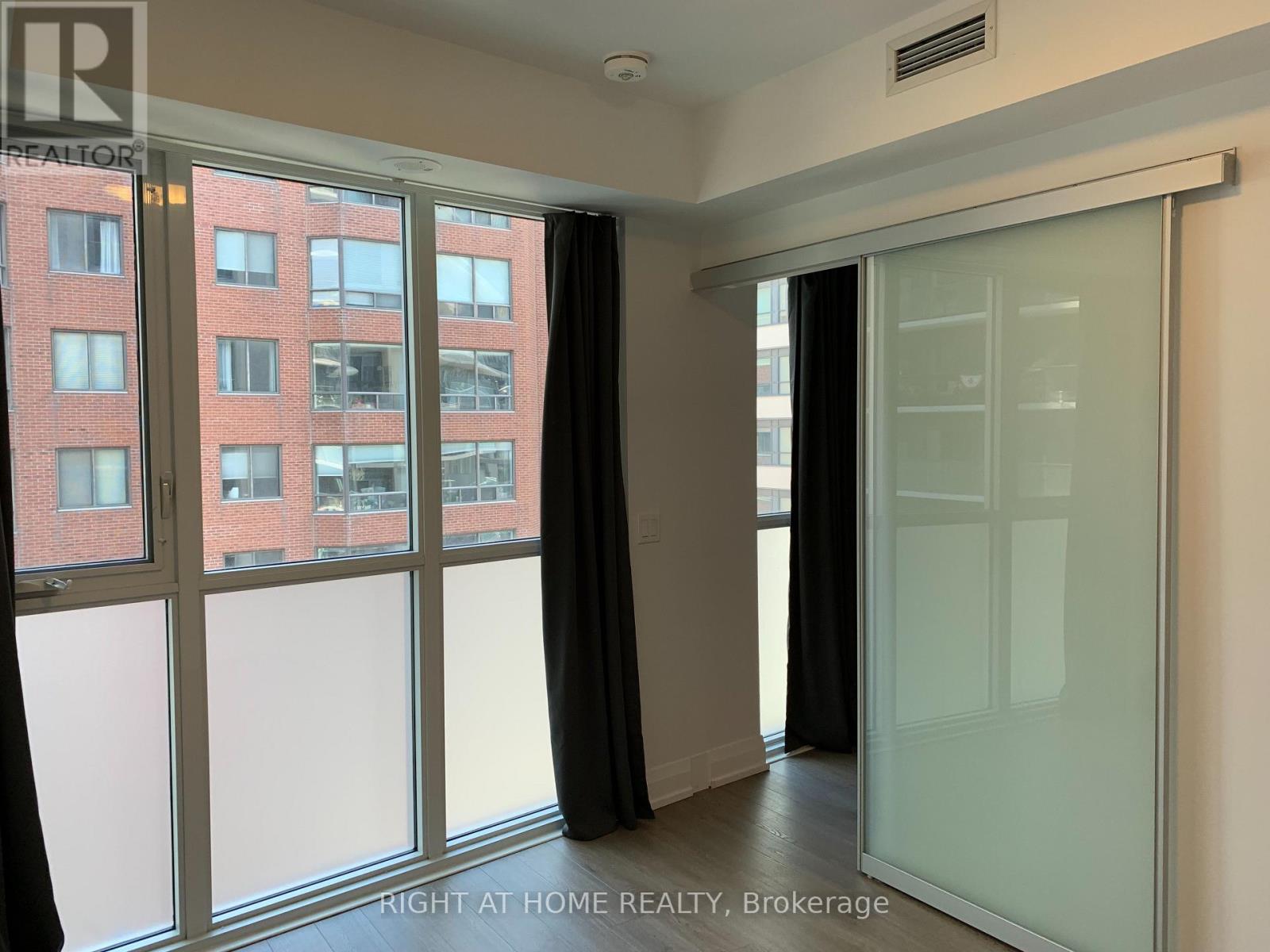 1010 - 77 Mutual Street, Toronto, Ontario  M5B 0B9 - Photo 9 - C13464052
