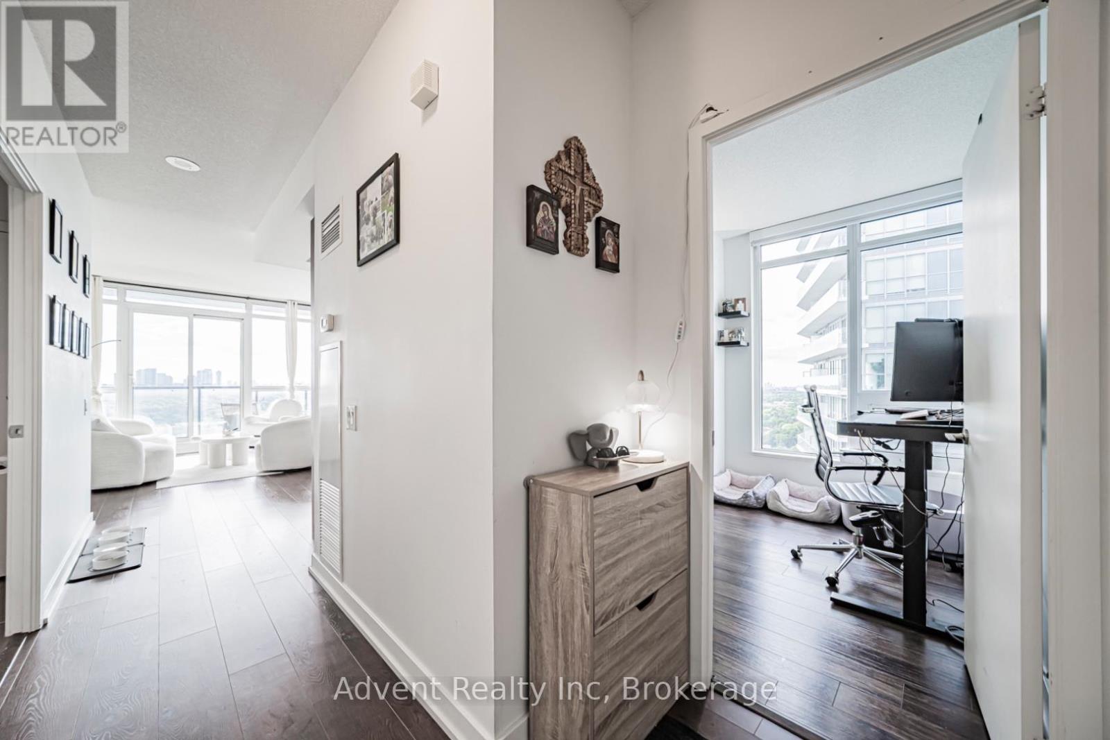 3008 - 121 Mcmahon Drive, Toronto, Ontario  M2K 0C1 - Photo 2 - C13464100