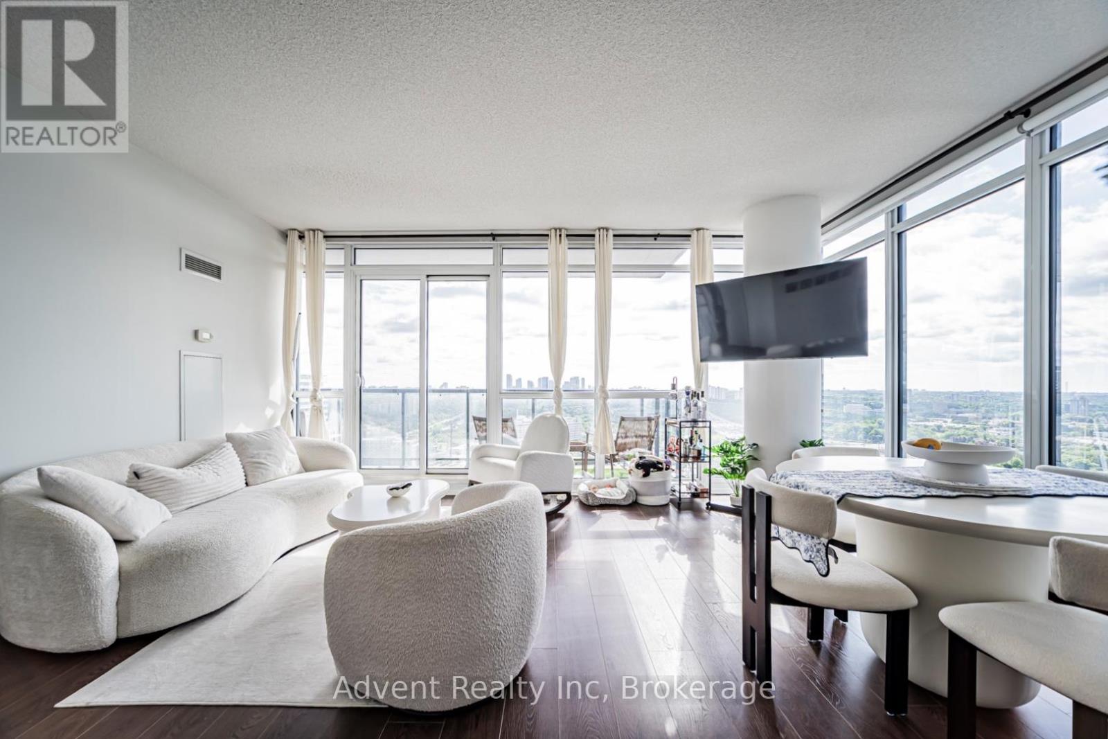 3008 - 121 Mcmahon Drive, Toronto, Ontario  M2K 0C1 - Photo 4 - C13464100