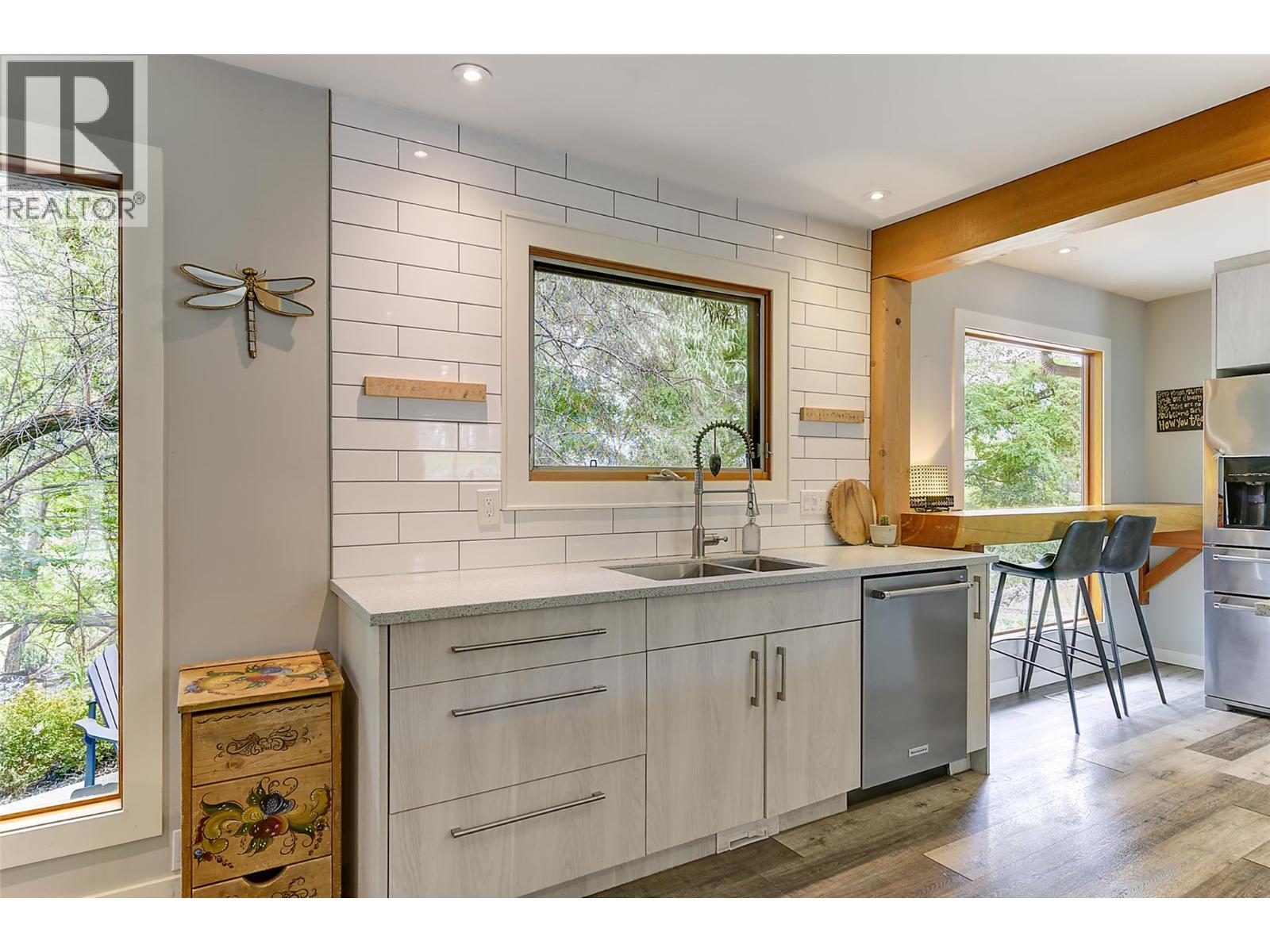 1180 Kelview Street, Kelowna, British Columbia  V1Y 7M6 - Photo 19 - 10391682