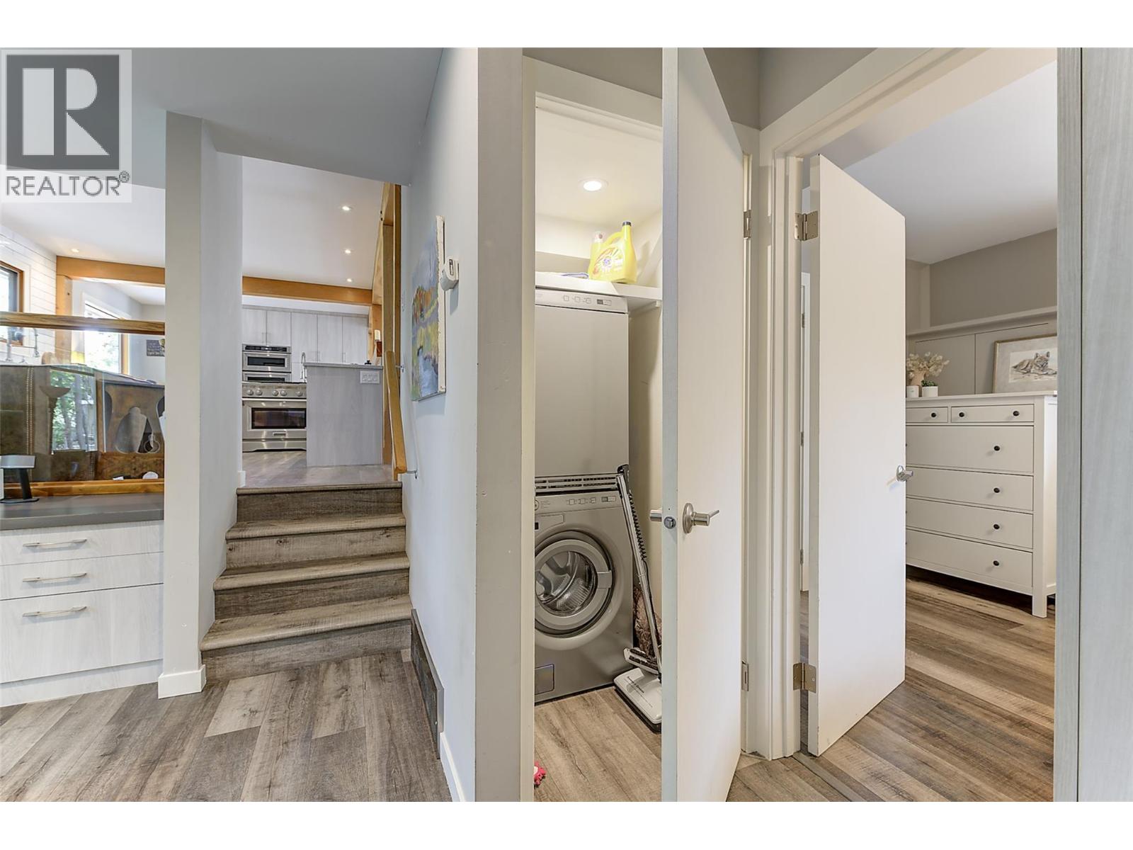 1180 Kelview Street, Kelowna, British Columbia  V1Y 7M6 - Photo 38 - 10391682