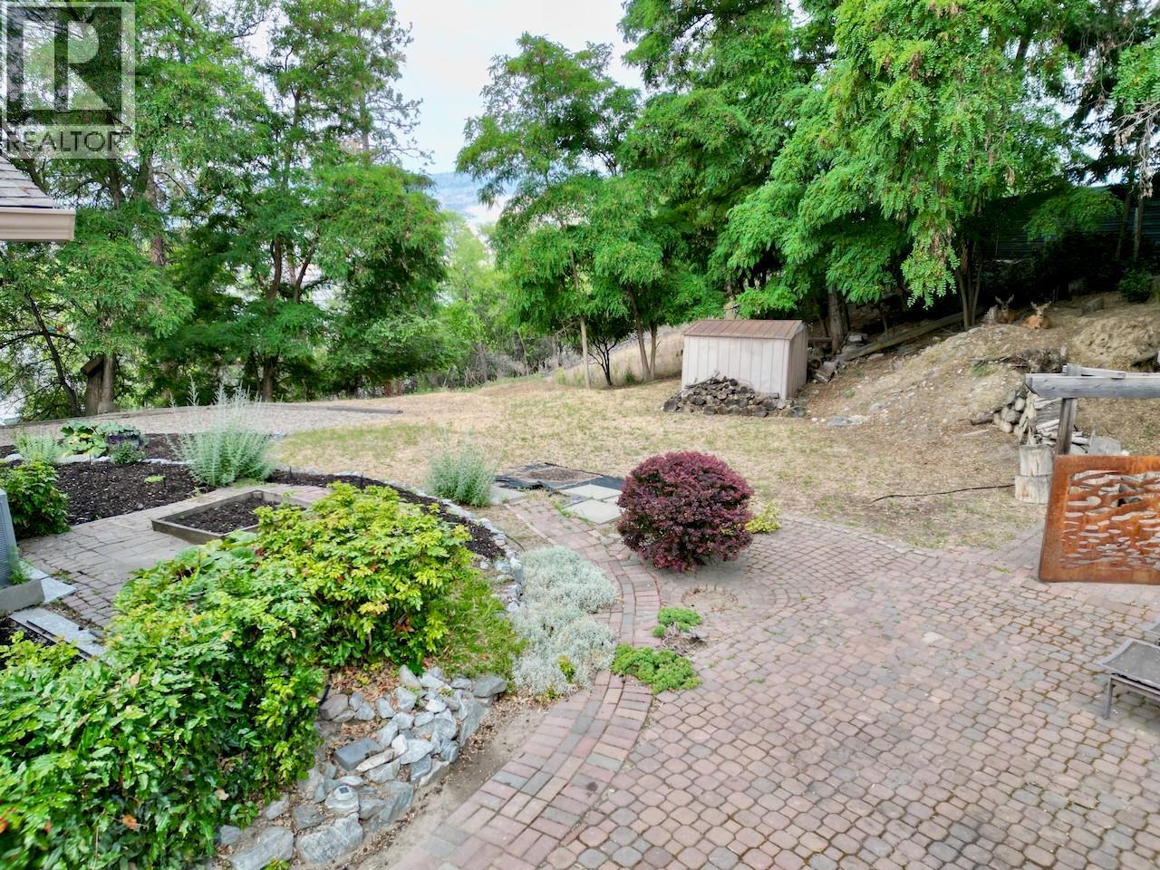 1180 Kelview Street, Kelowna, British Columbia  V1Y 7M6 - Photo 9 - 10391682