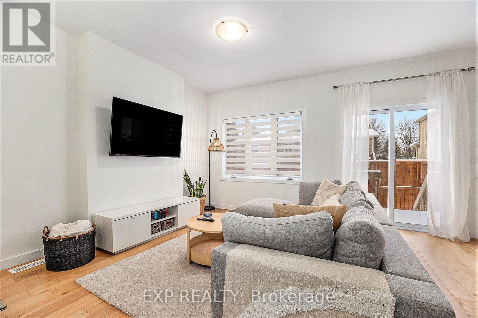 12 Livya Street, The Nation, Ontario  K0A 2M0 - Photo 3 - X13116964