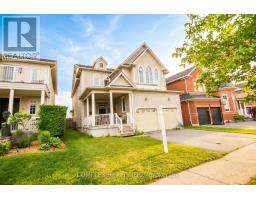 19 KINROSS AVENUE, Whitby, Ontario