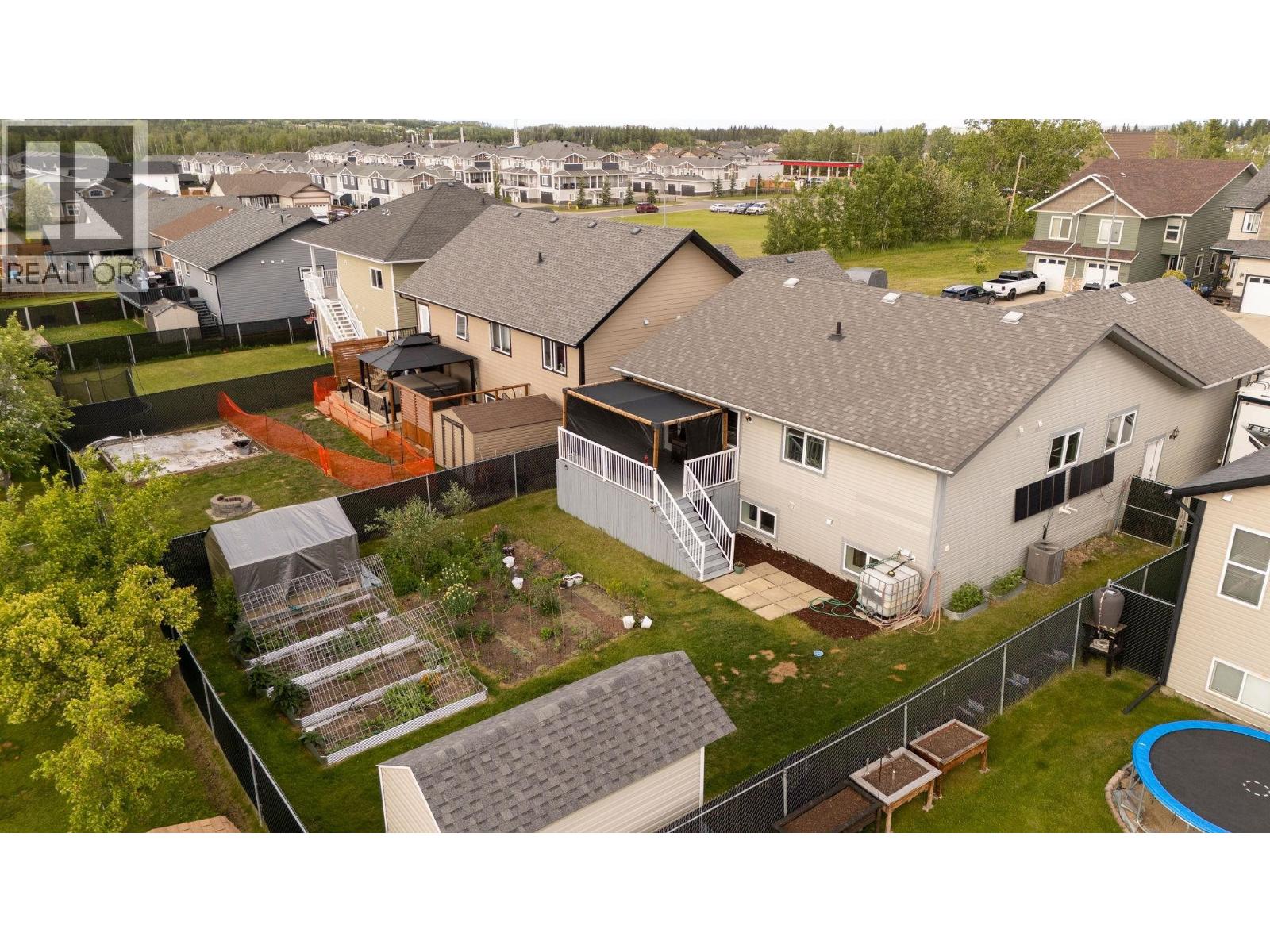 11320 102 Street, Fort St. John, British Columbia V1J 4W9 - Photo 4 - R3137559