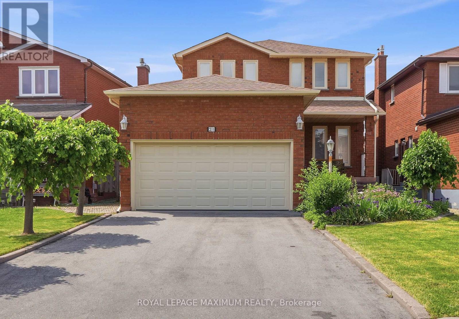 21 DIAMOND STREET, Vaughan, Ontario