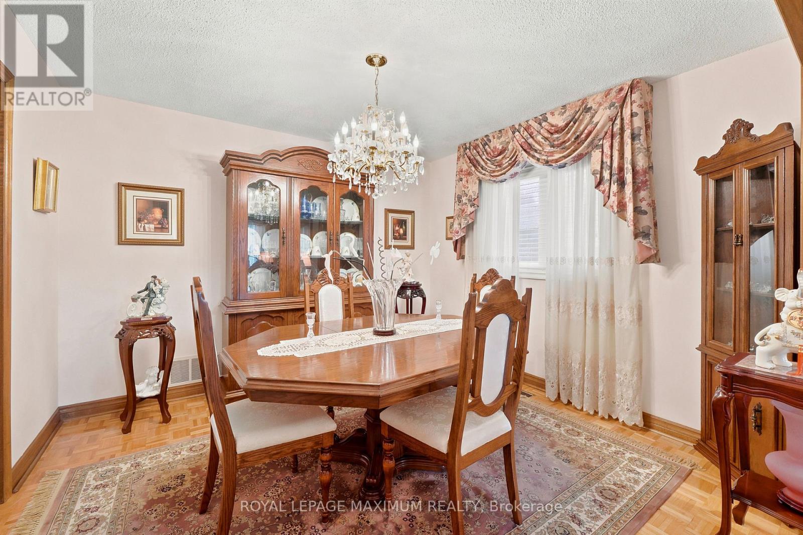 21 Diamond Street, Vaughan, Ontario  L4L 6H7 - Photo 10 - N13464084