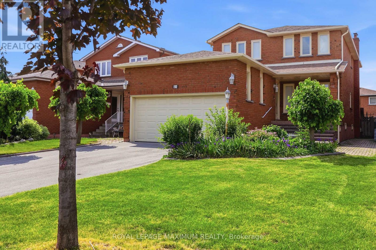 21 Diamond Street, Vaughan, Ontario  L4L 6H7 - Photo 2 - N13464084