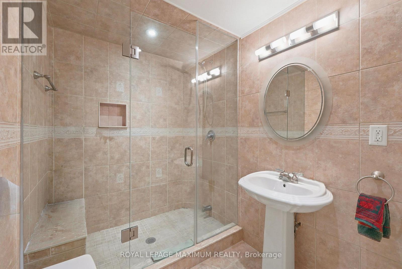 21 Diamond Street, Vaughan, Ontario  L4L 6H7 - Photo 34 - N13464084