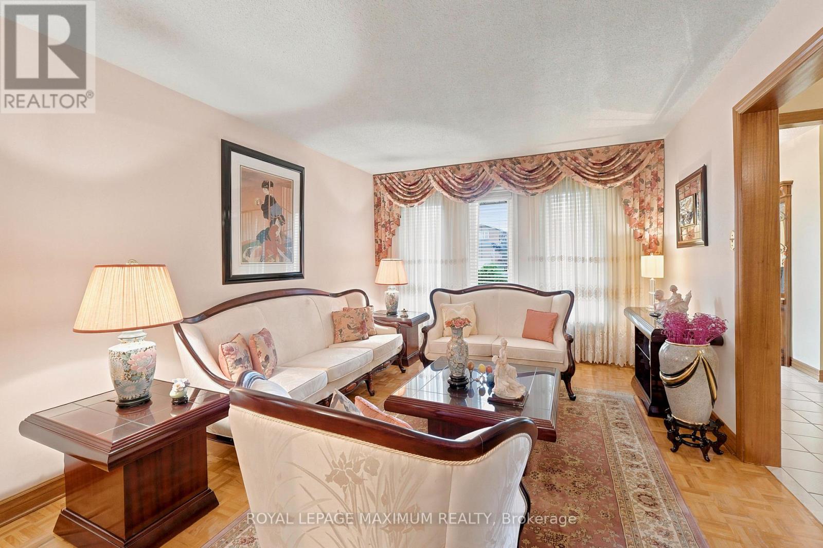 21 Diamond Street, Vaughan, Ontario  L4L 6H7 - Photo 7 - N13464084